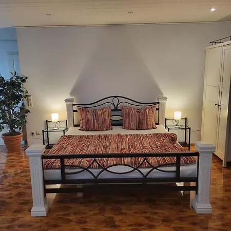 Dinosaurier-appartment - Event-zimmer Fuer Dinosaurier-fans Апартаменты Beilstein (Baden-Wurttemberg)